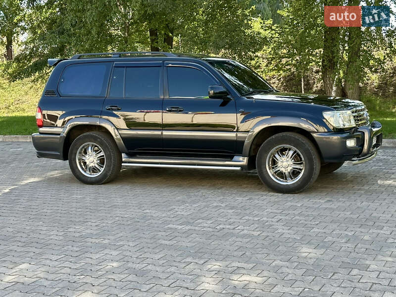 2006 toyota land cruiser 100