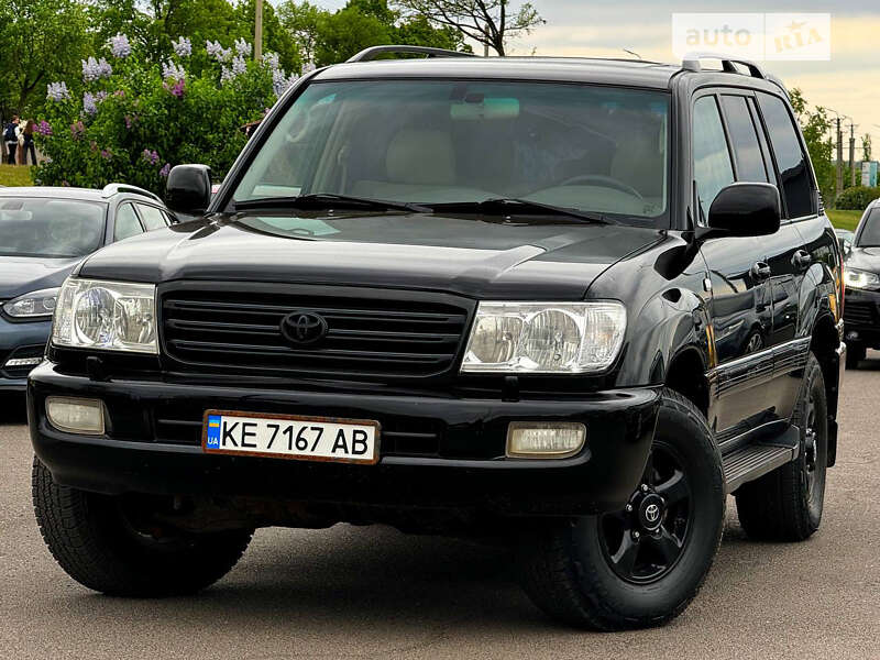 2004 toyota land cruiser