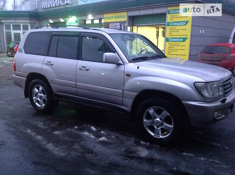 2002 toyota land cruiser