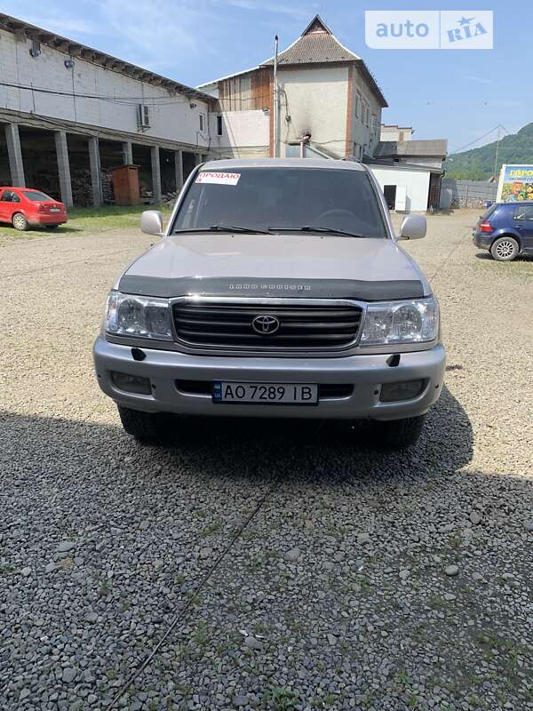 2002 toyota land cruiser