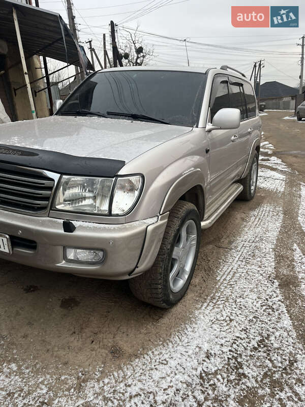 2003 toyota land cruiser