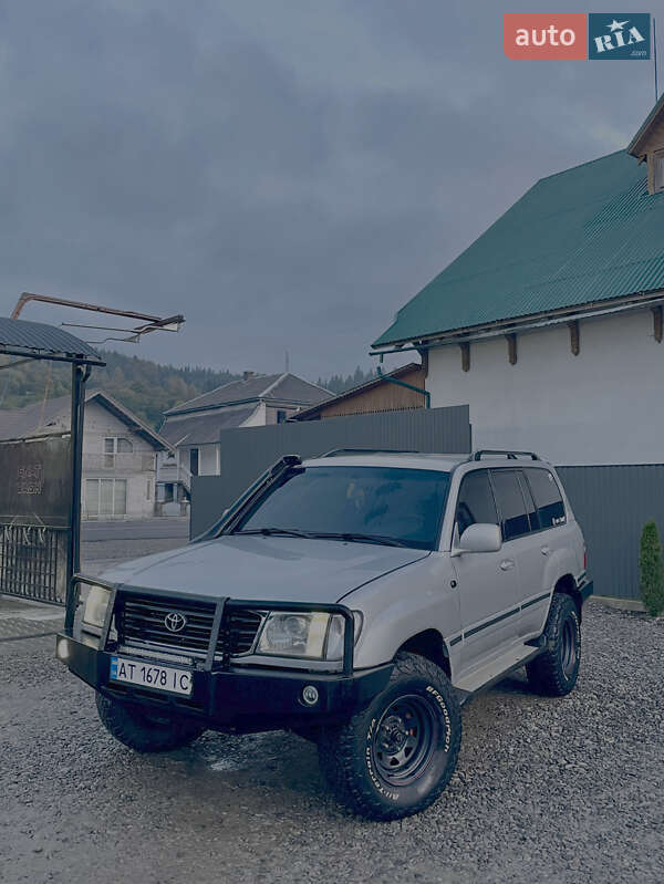2002 toyota land cruiser 100