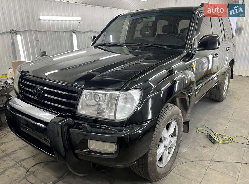 2003 toyota land cruiser 100