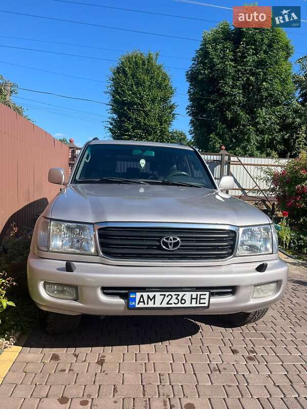 2001 toyota land cruiser