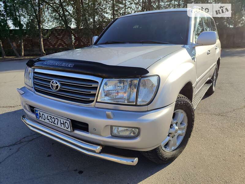 2003 toyota land cruiser