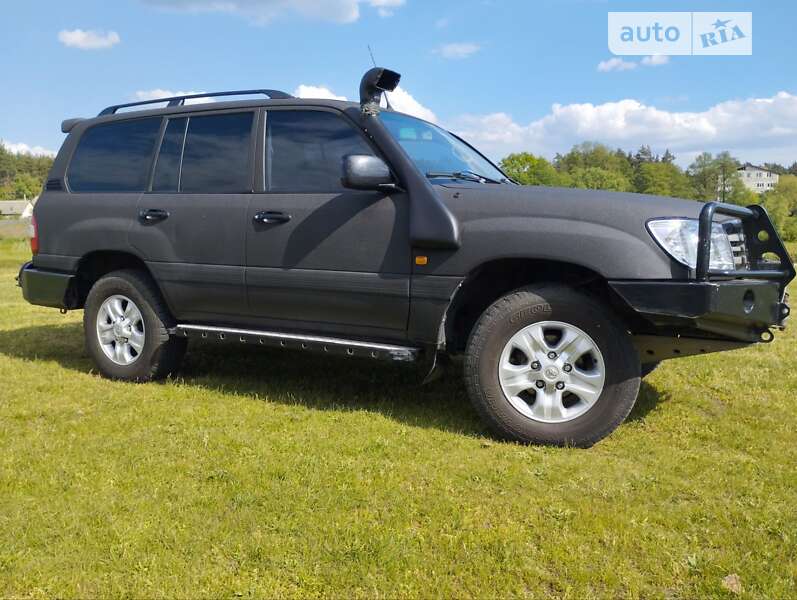 2006 toyota land cruiser 100