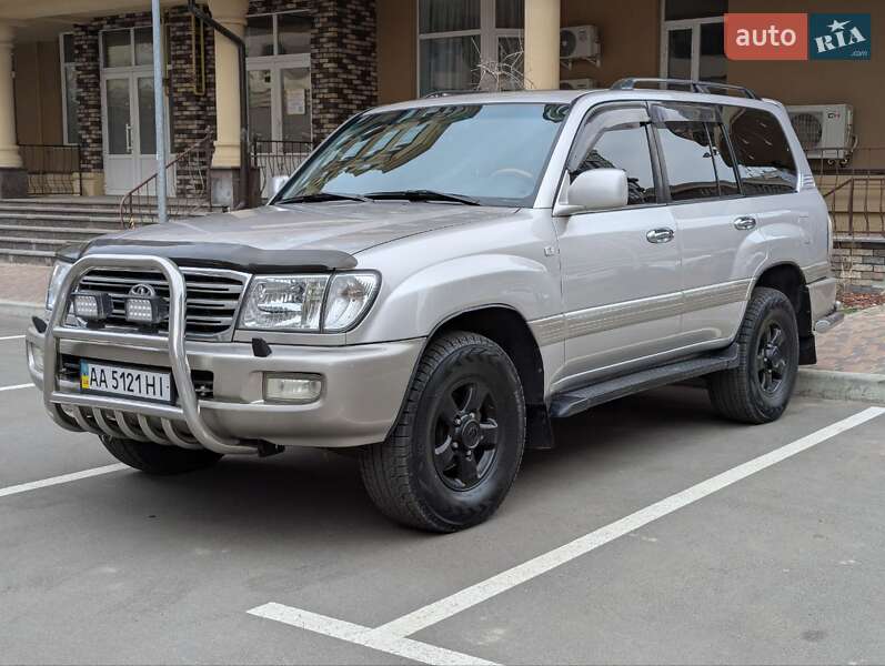 2003 toyota land cruiser