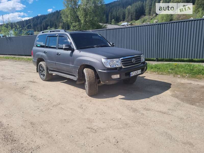 2003 toyota land cruiser 100