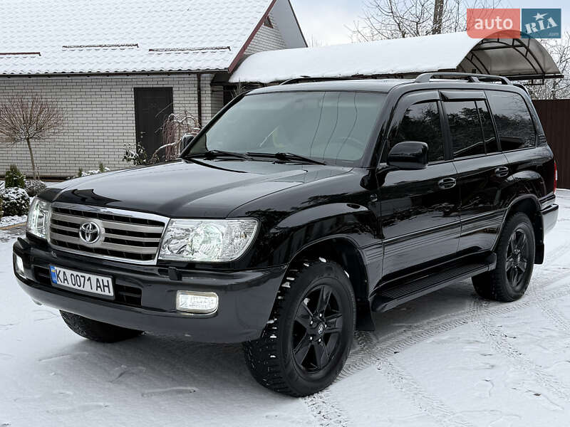 2004 toyota land cruiser