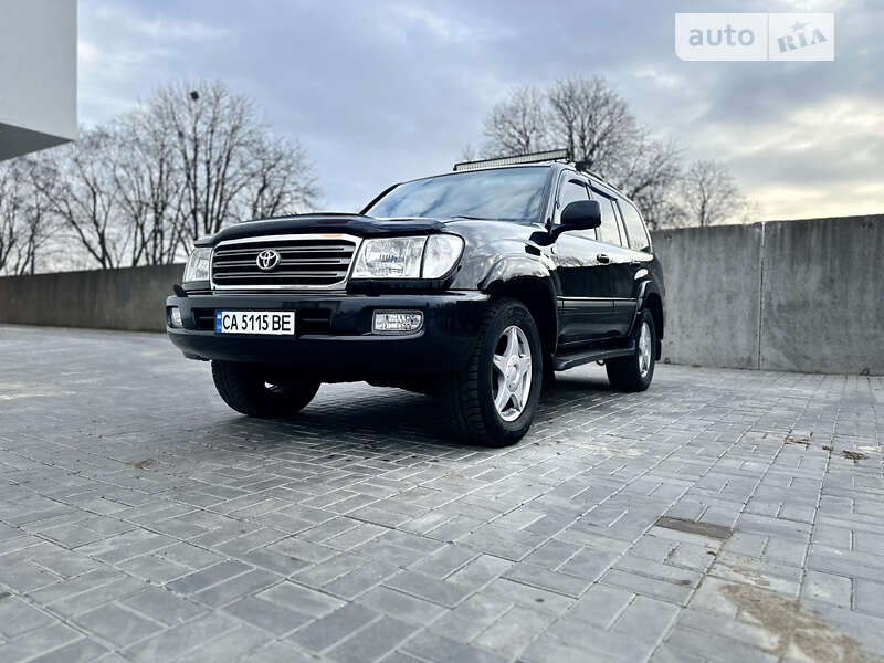 2003 toyota land cruiser uzj100l