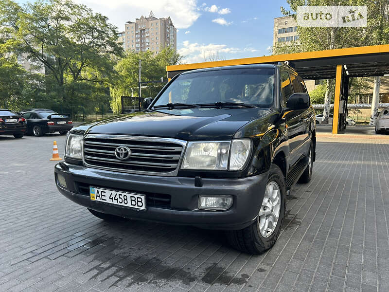 2004 toyota land cruiser