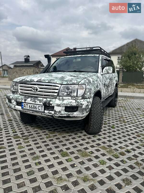 2005 toyota land cruiser