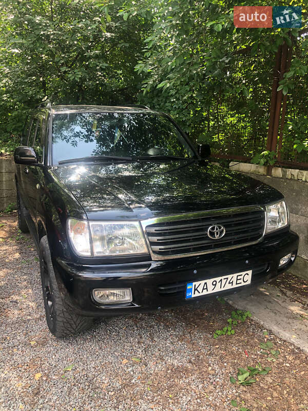 2003 toyota land cruiser 100
