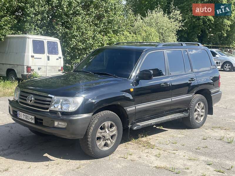 2005 toyota land cruiser