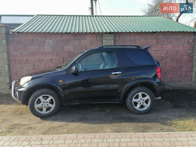 2002 toyota rav4