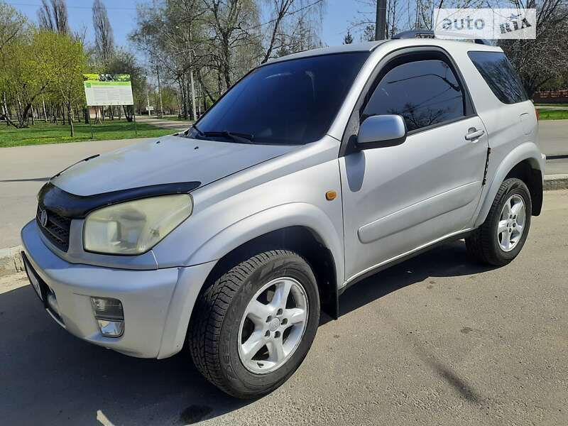 2002 toyota rav4