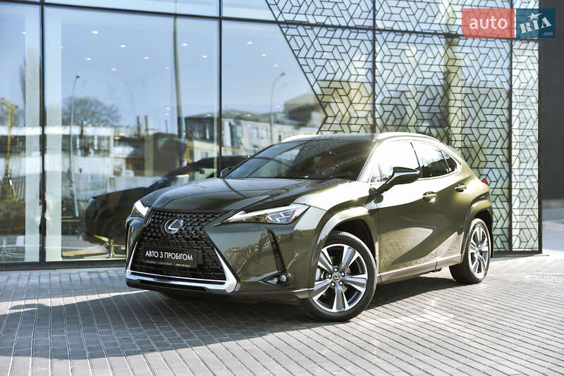2023 lexus ux 300e
