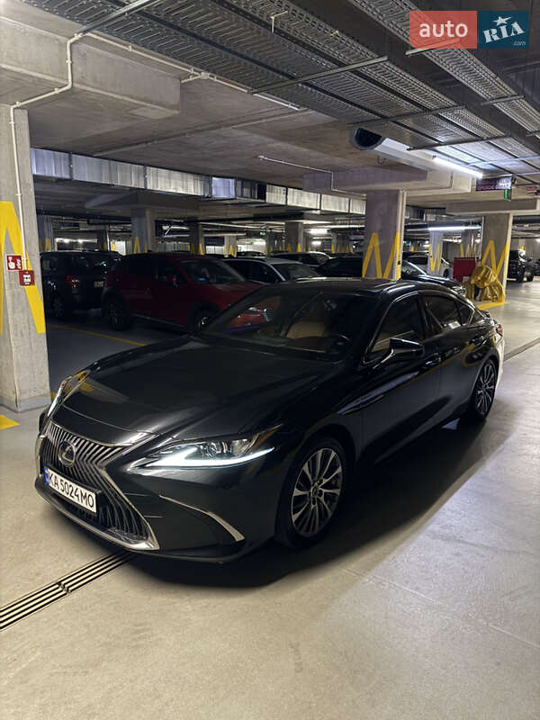 2020 lexus es 250
