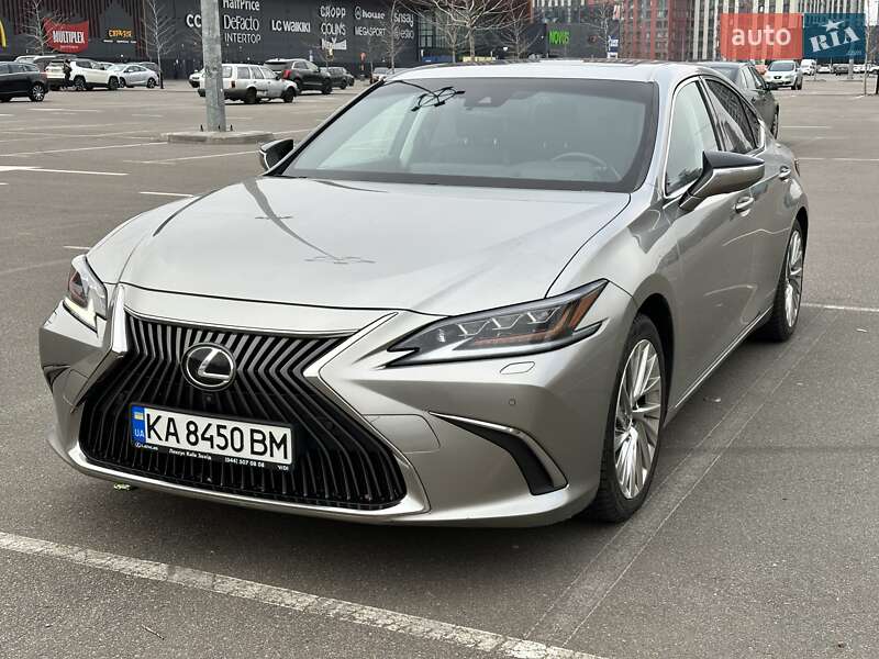 2020 lexus es 250