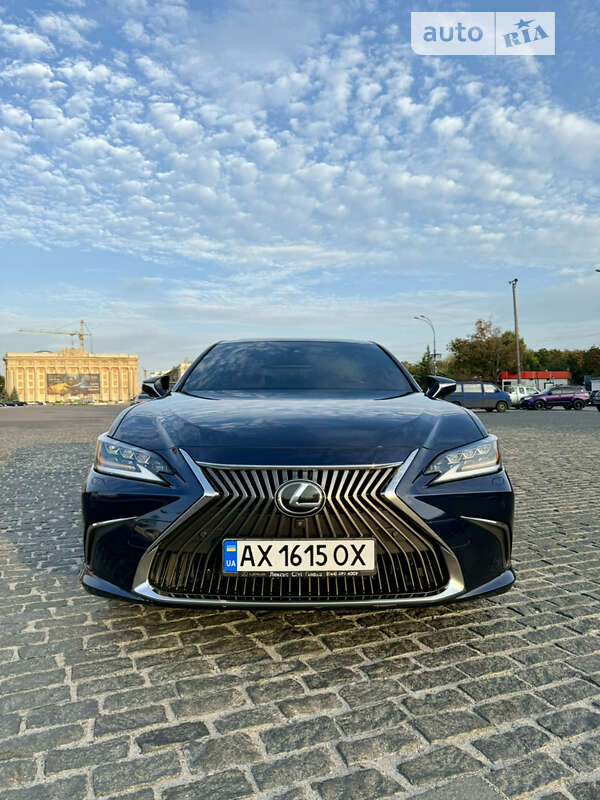 2018 lexus es 250