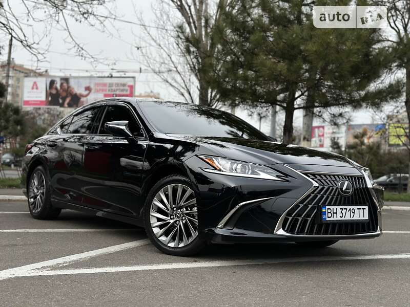 2022 lexus es 250