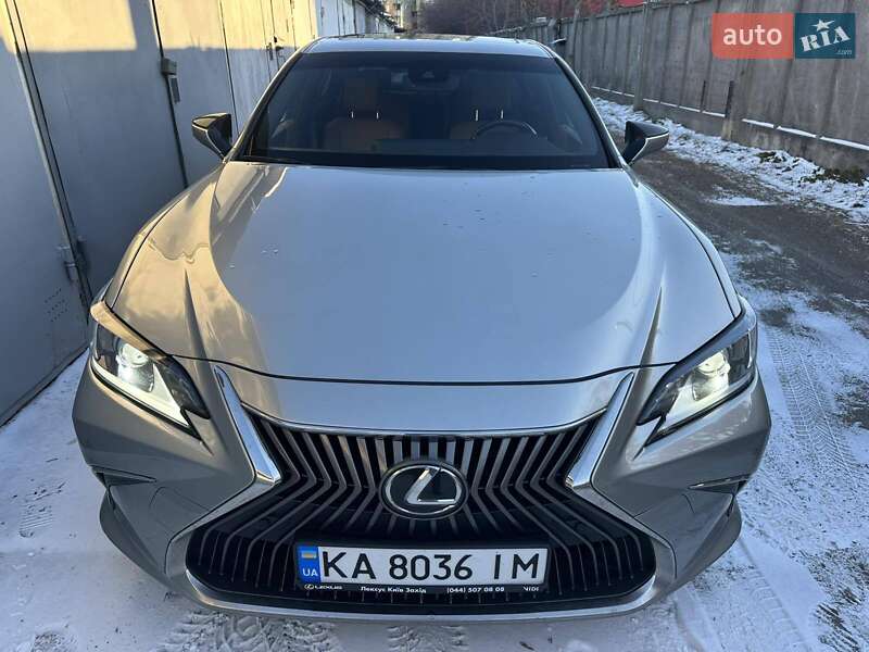 2020 lexus es 250