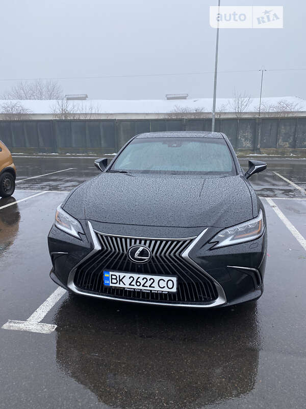 2018 lexus es 250