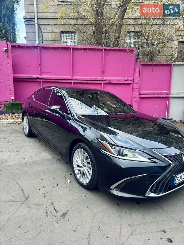 2021 lexus es 250