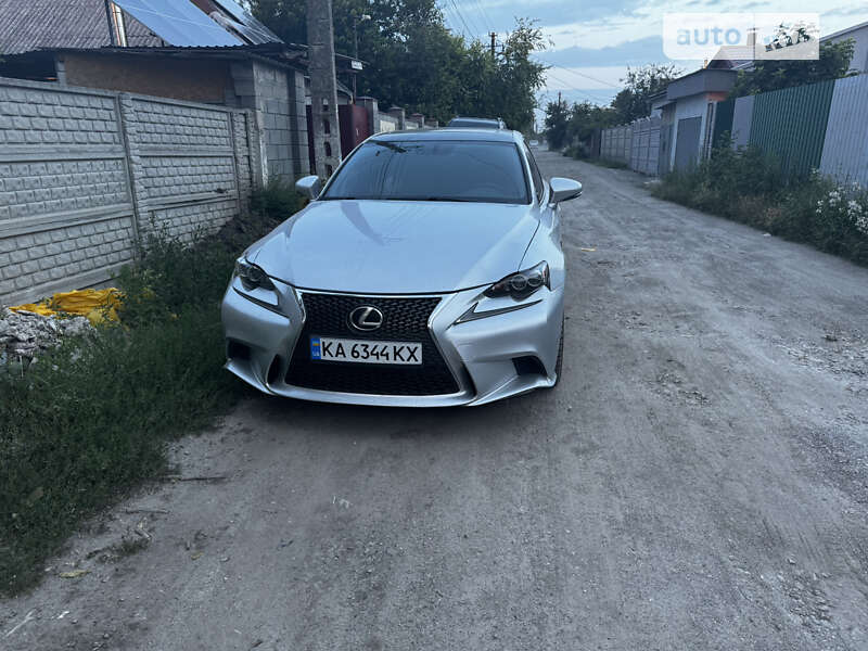 2016 lexus is 200