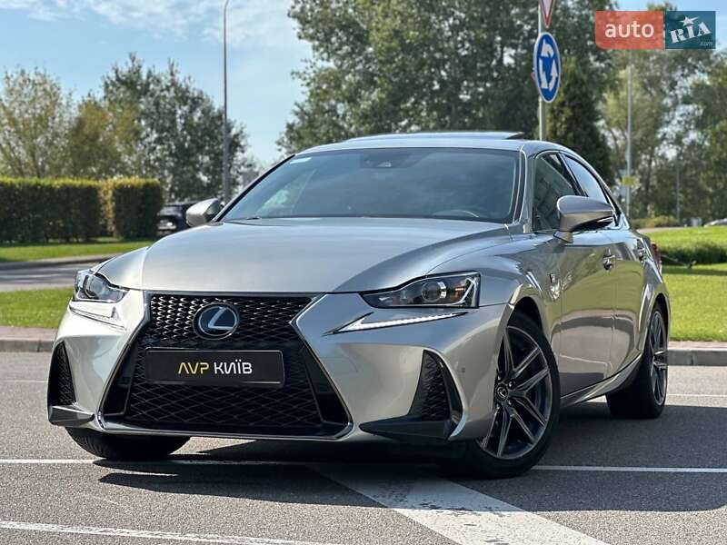 2018 lexus is 300