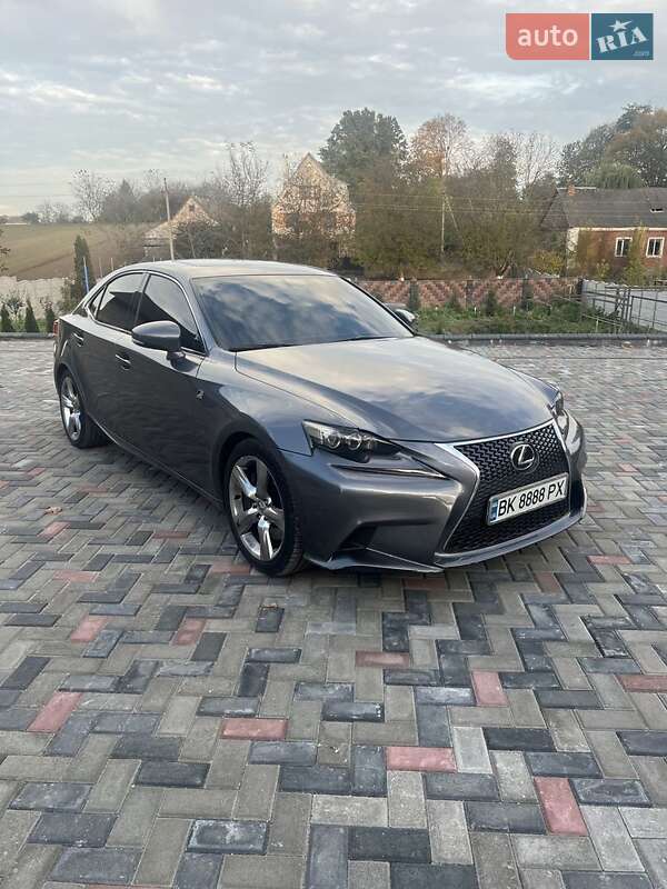 2016 lexus is