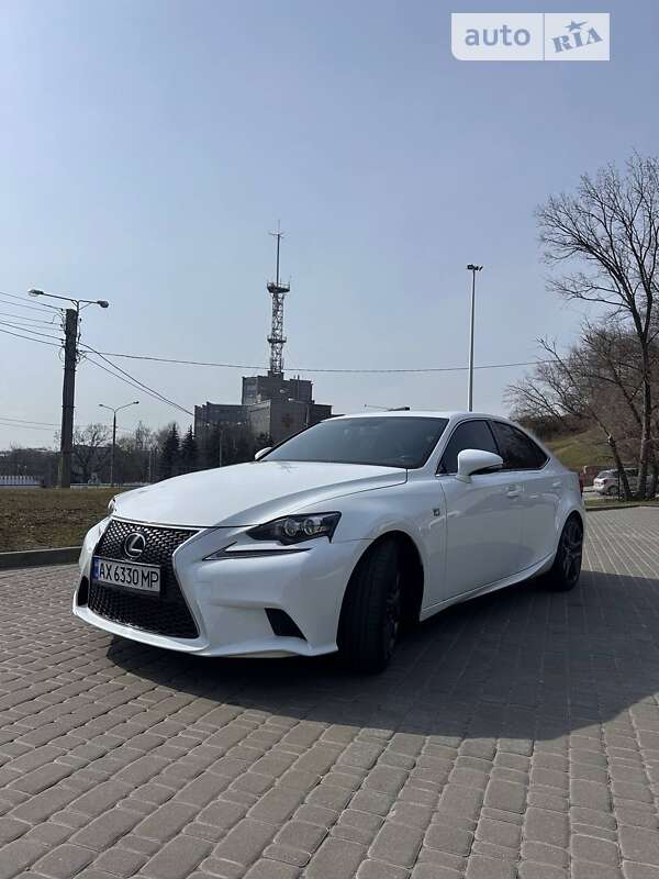 2016 lexus is 200t