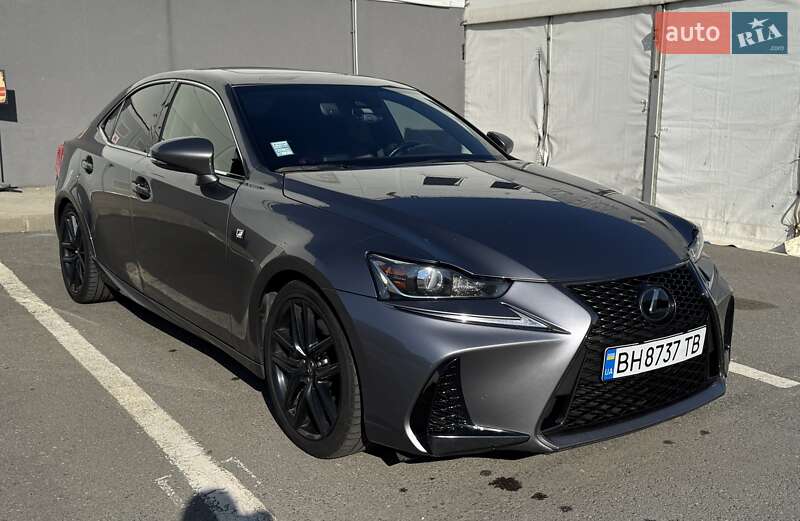 2017 lexus is 200t