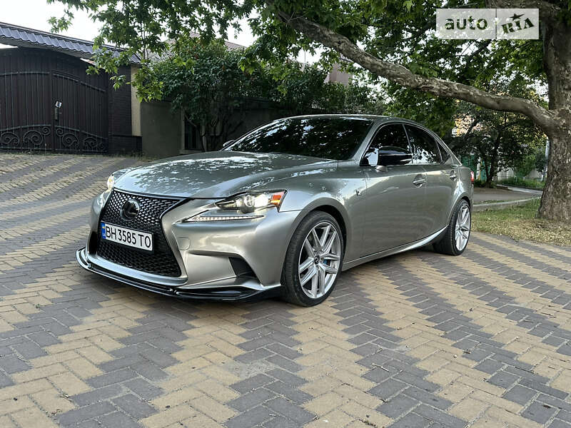 2016 lexus is 200t
