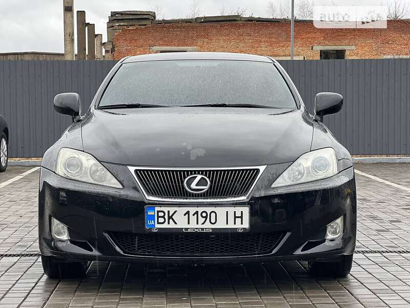 2006 lexus is 220d