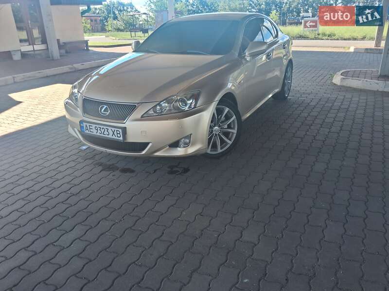 2006 lexus is