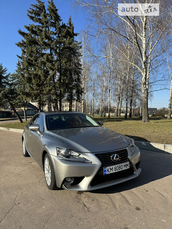 2014 lexus is 250