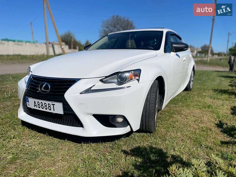 2013 lexus is 250