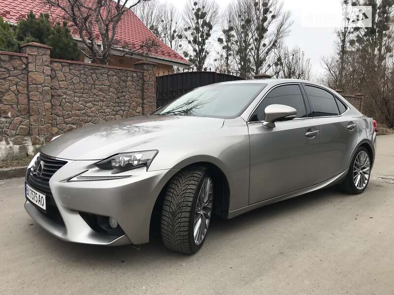 2013 lexus is 250