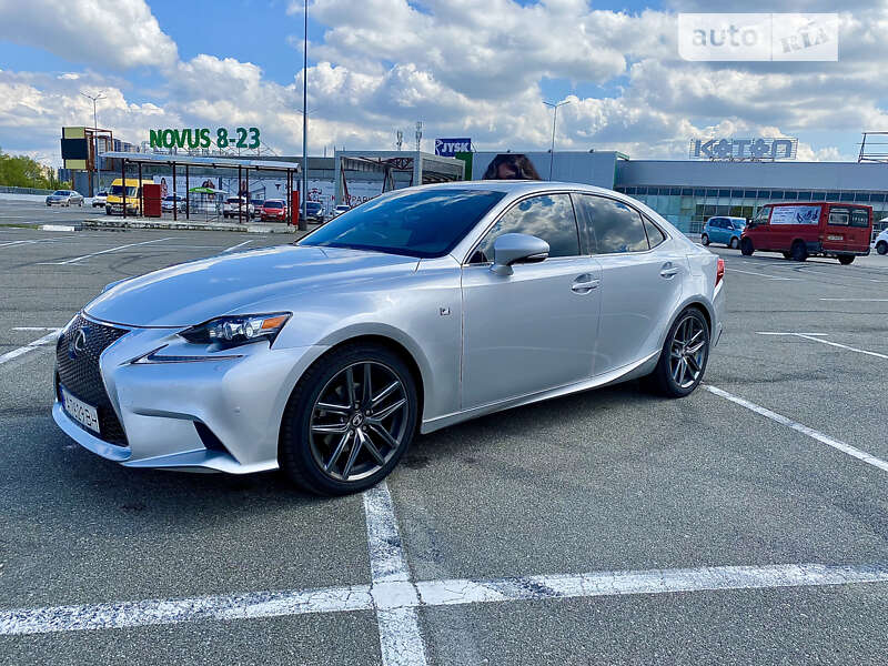 2015 lexus is 250