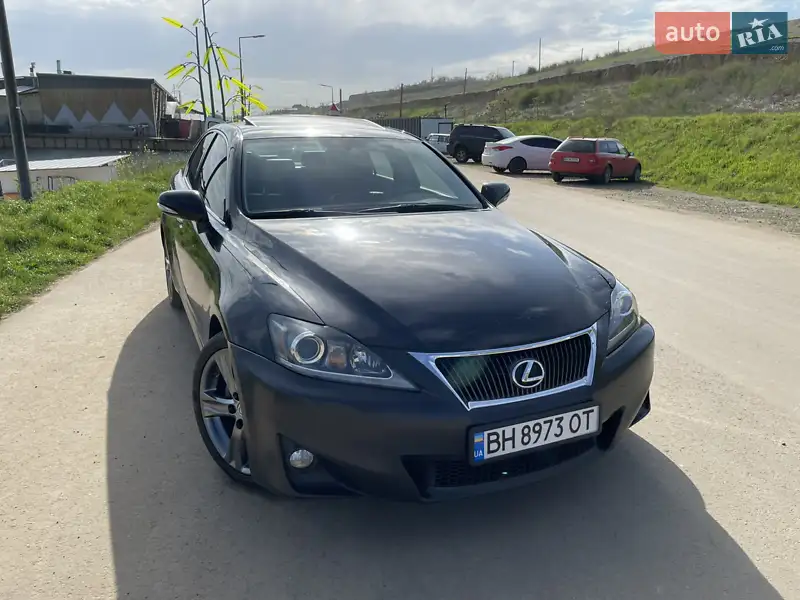 2010 lexus is 250
