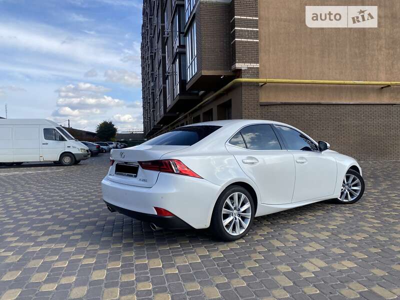 2013 lexus is 250
