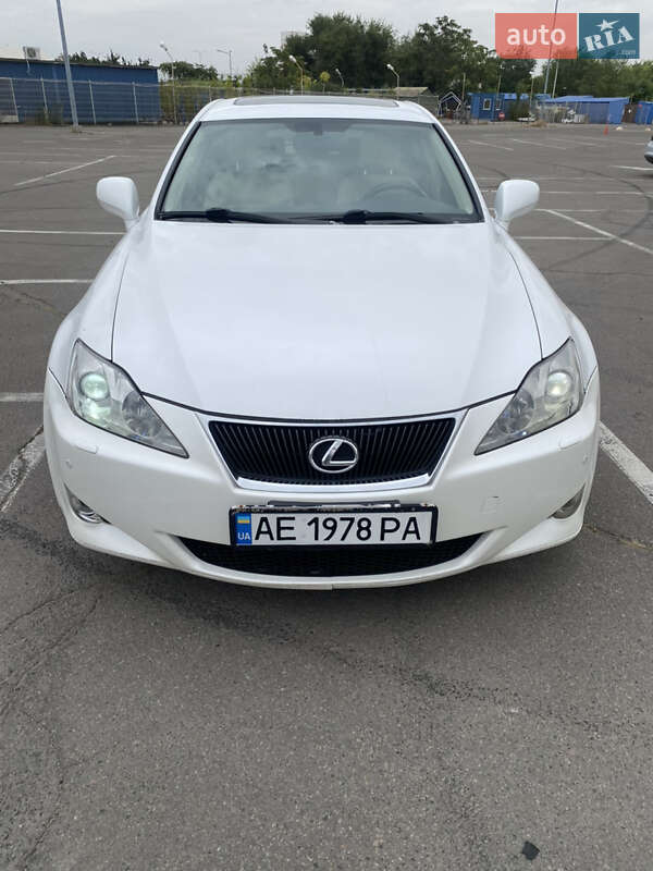 2008 lexus is 300