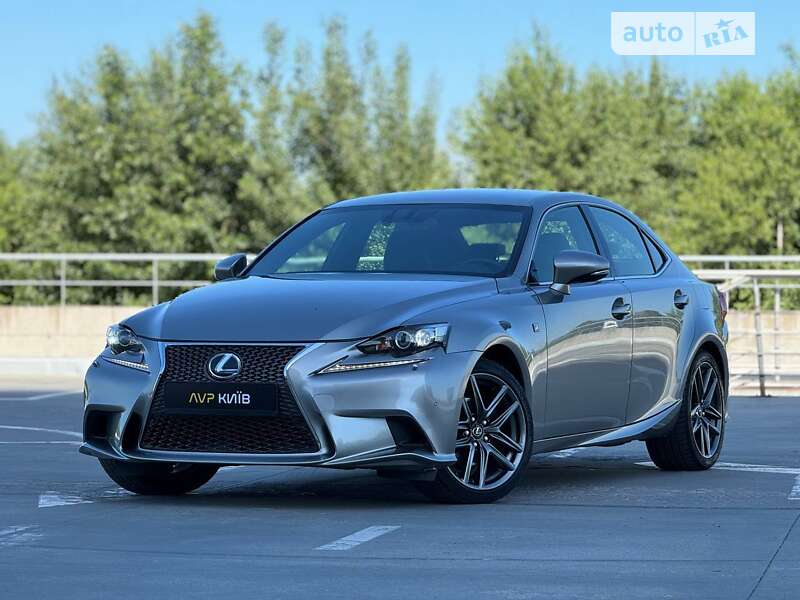 2013 lexus is 300h