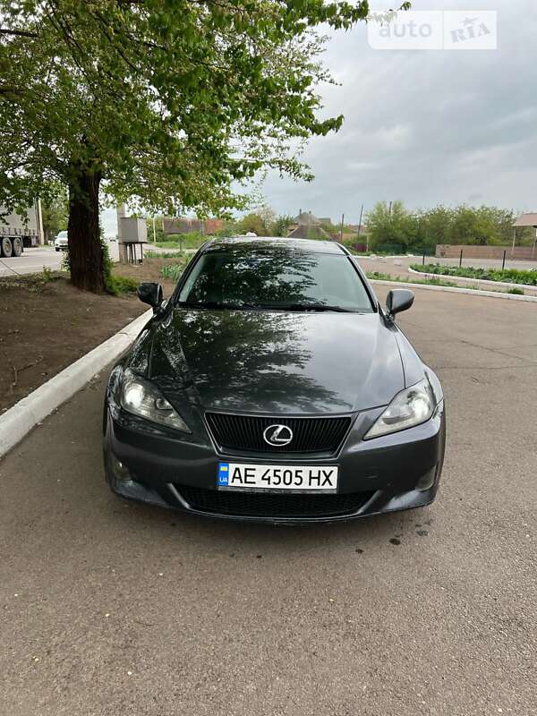2006 lexus is 250