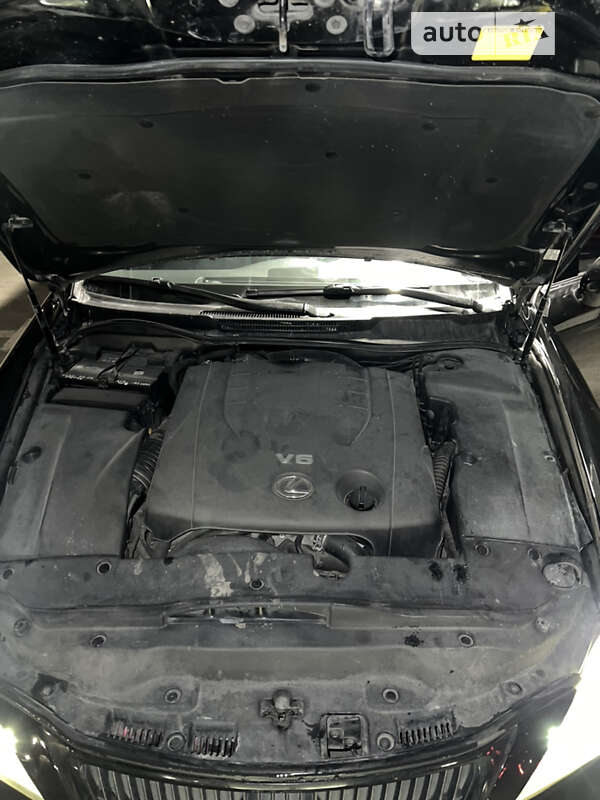 2012 lexus is 250