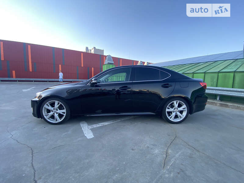 2008 lexus is 250