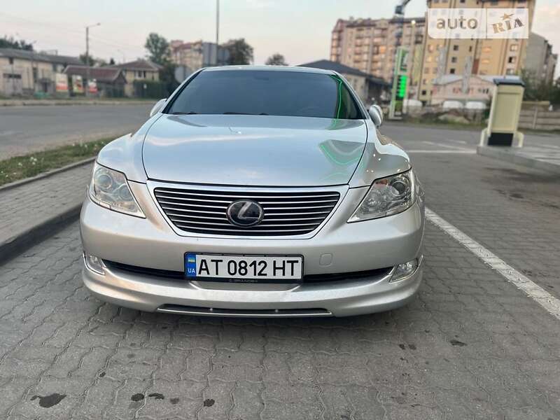 2007 LEXUS LS