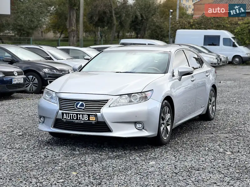 2014 lexus es 300h