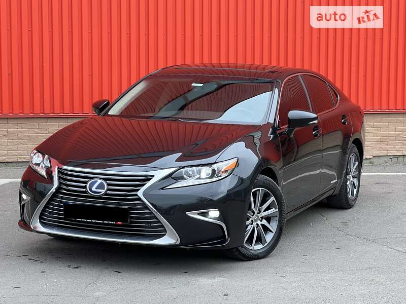 2016 lexus es 300h